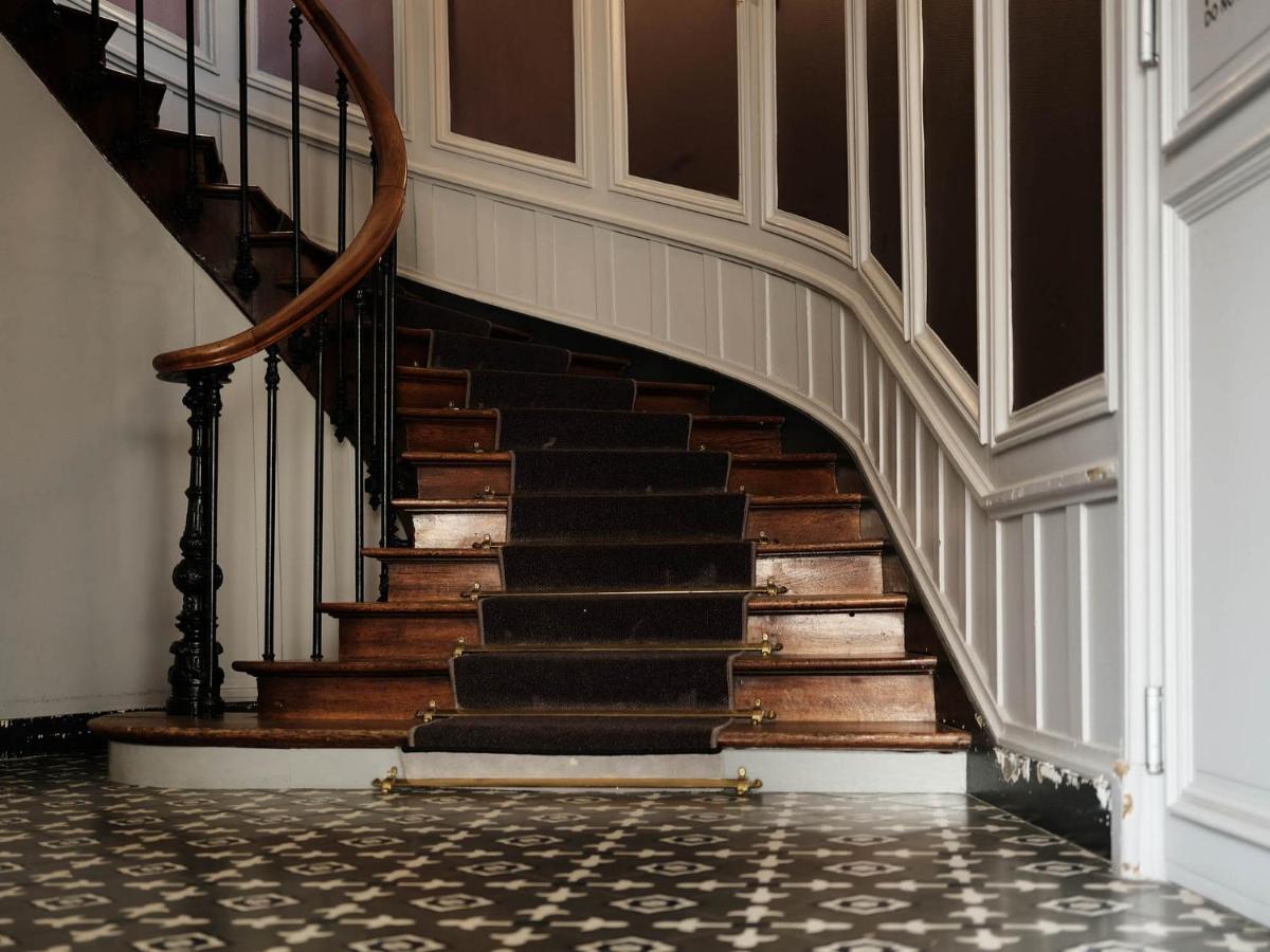 Logis Hotel De L'Europe Поатие Екстериор снимка