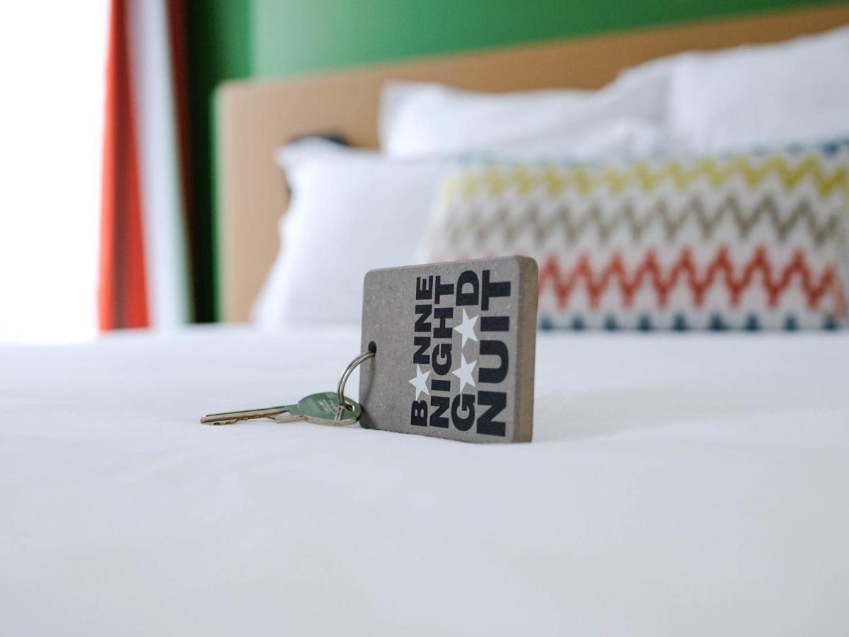 Logis Hotel De L'Europe Поатие Екстериор снимка