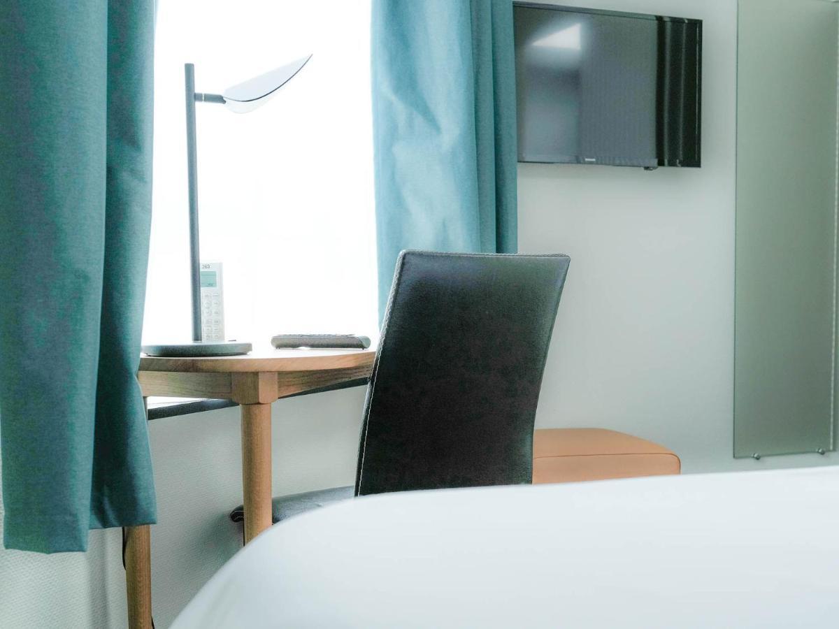 Logis Hotel De L'Europe Поатие Екстериор снимка